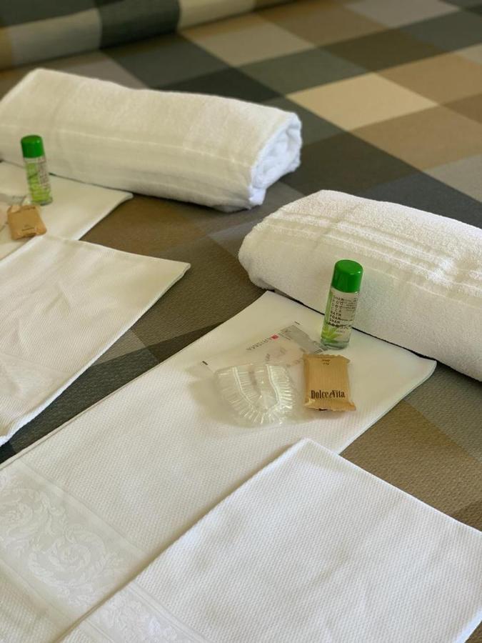 Terrae Eremis: Ristorante, Bar, B&B Roccamorice Esterno foto